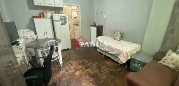 Kitnet com 1 Quarto à venda, 24m² no Gonzaga, Santos