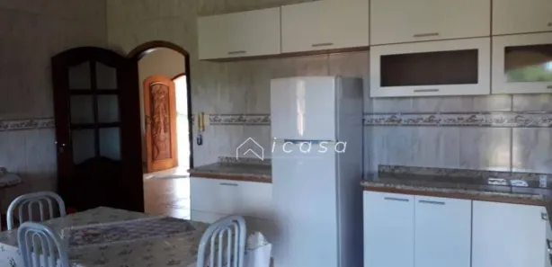 Fazenda / Sítio / Chácara com 3 Quartos à venda, 130m² no Tataúba, Caçapava