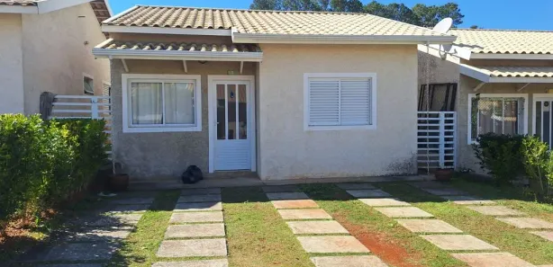 Casa de Condomínio com 2 Quartos à venda, 53m² no São Roque, Mairinque