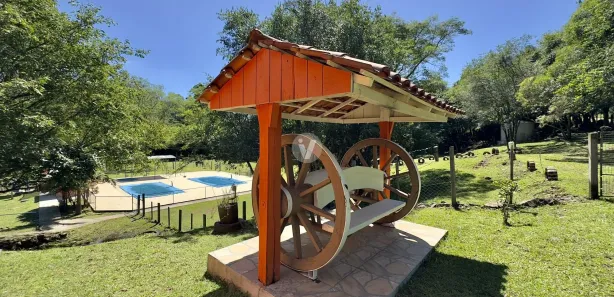 Fazenda / Sítio / Chácara com 3 Quartos à venda, 18000m² no Itararé, Santa Maria