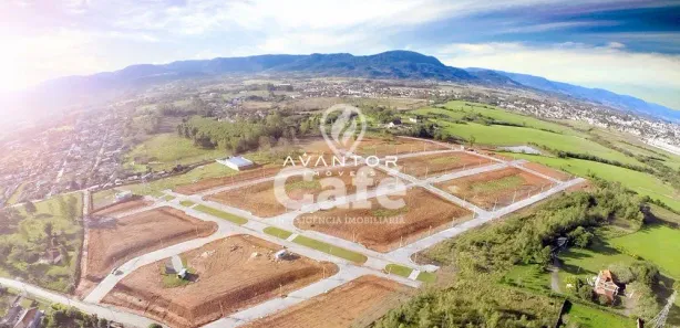 Terreno / Lote / Condomínio à venda, 411m² no São José, Santa Maria