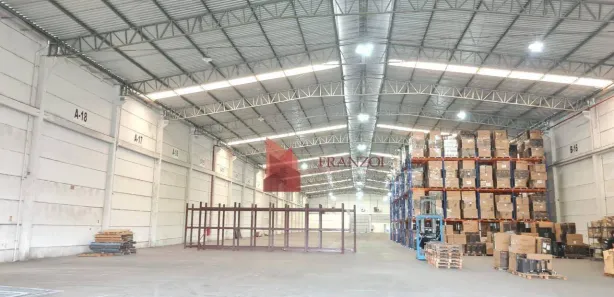 Galpão / Depósito / Armazém à venda, 4300m² no Espinheiros, Itajaí