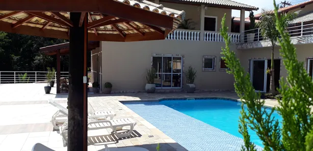 Fazenda / Sítio / Chácara com 7 Quartos para alugar, 2600m² no Condomínio Porta do Sol, Mairinque