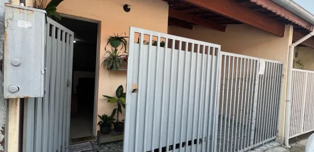 Casa de Condomínio com 2 Quartos à venda, 60m² no Vila Ursulina, Itaquaquecetuba