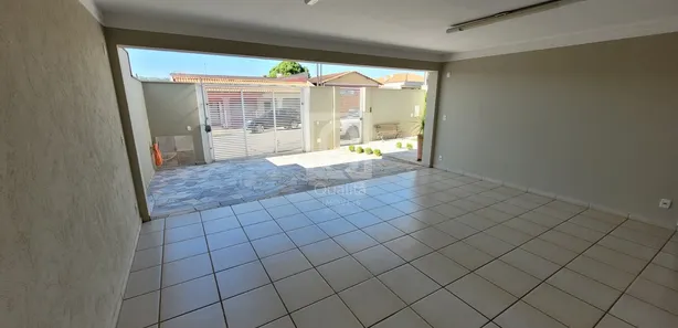 Sobrado com 4 Quartos à venda, 297m² no , Tietê