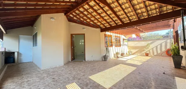 Casa com 3 Quartos à venda, 242m² no Centro, Águas de São Pedro