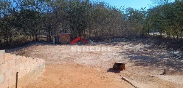 Fazenda / Sítio / Chácara com 2 Quartos à venda, 1m² no , Esmeraldas