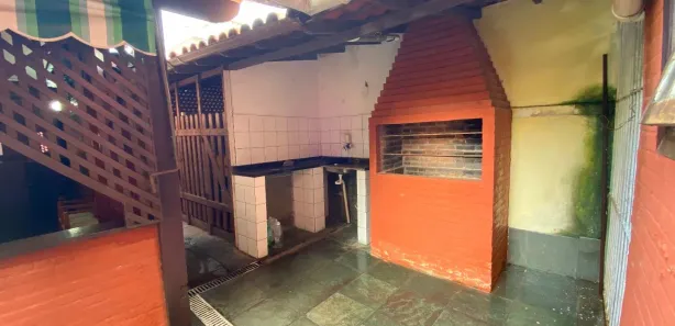 Casa Comercial com 1 Quarto à venda, 366m² no Piratininga, Niterói