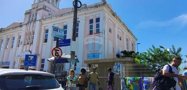 Garagem à venda, 11m² no Comércio, Salvador