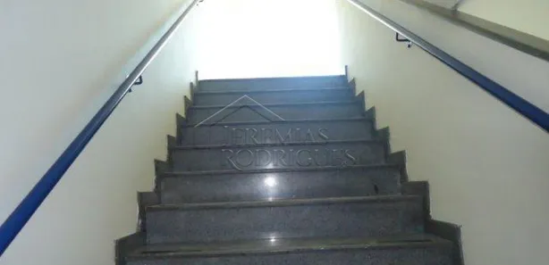 Prédio Inteiro para alugar, 517m² no Centro, Pindamonhangaba