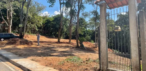 Terreno / Lote / Condomínio à venda, 2570m² no Estância Imperial, Araçariguama