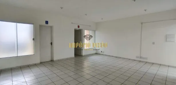 Conjunto Comercial / Sala para alugar, 56m² no Jardim Santa Lúcia, Suzano
