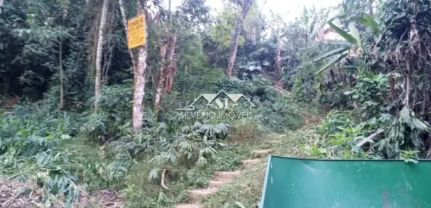 Terreno / Lote / Condomínio à venda, 785m² no Quitandinha, Petrópolis