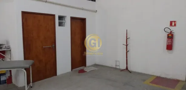 Galpão / Depósito / Armazém para alugar, 170m² no Loteamento Villa Branca, Jacareí