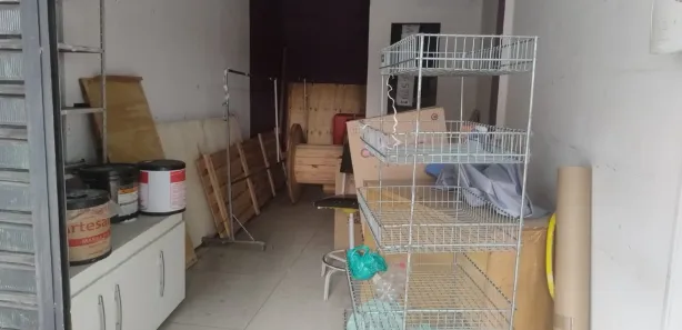 Loja / Salão / Ponto Comercial para alugar, 25m² no Centro, Guapimirim