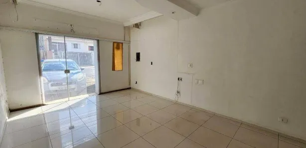 Conjunto Comercial / Sala à venda, 241m² no Vila Nova, Itu