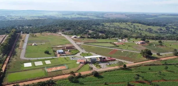Terreno / Lote / Condomínio à venda, 2011m² no , Bela Vista de Goiás