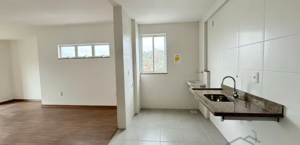 Kitnet com 1 Quarto à venda, 42m² no São Pedro, Juiz de Fora