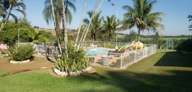 Casa de Condomínio com 3 Quartos para venda ou aluguel, 1000m² no Itapecerica, Salto
