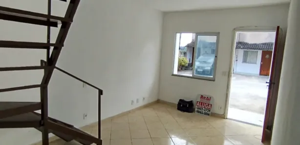Casa de Vila com 2 Quartos para alugar, 60m² no Pendotiba, Niterói
