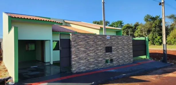 Casa com 2 Quartos à venda, 125m² no Centro, Sertanópolis
