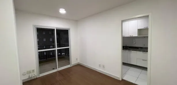 Apartamento com 2 Quartos para alugar, 61m² no Jardim Tupanci, Barueri