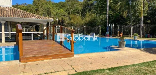 Apartamento com 3 Quartos para alugar, 80m² no Morada do Parque, Montes Claros