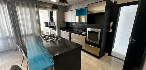 Apartamento com 3 Quartos para alugar, 155m² no Vila Edmundo, Taubaté