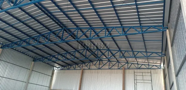 Galpão / Depósito / Armazém para alugar, 500m² no Jardim Silvino, Cambé