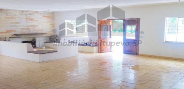 Fazenda / Sítio / Chácara com 8 Quartos para venda ou aluguel, 700m² no Pé do Morro, Cabreúva