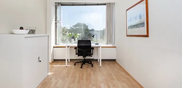 Conjunto Comercial / Sala para alugar, 10m² no Neva, Cascavel
