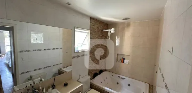 Sobrado com 4 Quartos à venda, 164m² no Centro, Nova Iguaçu