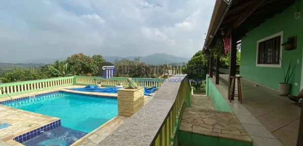 Fazenda / Sítio / Chácara com 3 Quartos à venda, 170m² no Parque das Avencas, Pirapora do Bom Jesus