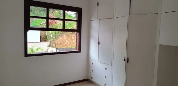 Apartamento com 2 Quartos para venda ou aluguel, 90m² no Bingen, Petrópolis