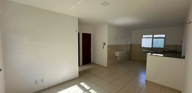 Apartamento com 2 Quartos para alugar, 55m² no Jóquei Clube, Fortaleza