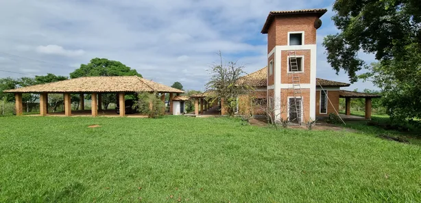 Fazenda / Sítio / Chácara com 5 Quartos à venda, 6300m² no Jardim Porangaba, Águas de São Pedro
