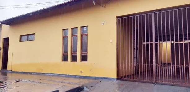 Casa com 3 Quartos para venda ou aluguel, 90m² no Leonor, Londrina