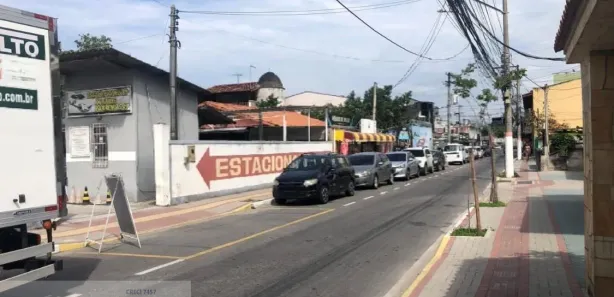 Galpão / Depósito / Armazém para alugar, 330m² no Centro, Maricá