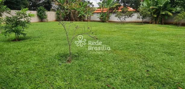 Casa de Condomínio com 4 Quartos à venda, 2700m² no Setor Habitacional Contagem, Brasília