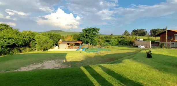 Fazenda / Sítio / Chácara com 3 Quartos à venda, 400m² no Rio do Salto, Cascavel