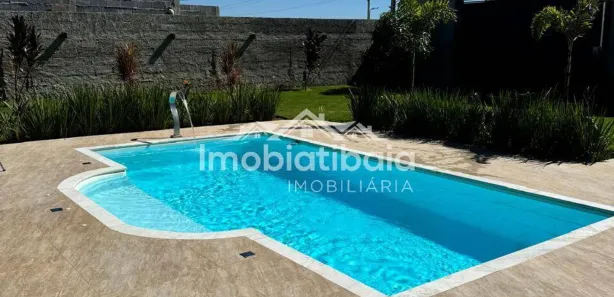 Fazenda / Sítio / Chácara com 3 Quartos à venda, 120m² no Santa Luzia, Bragança Paulista