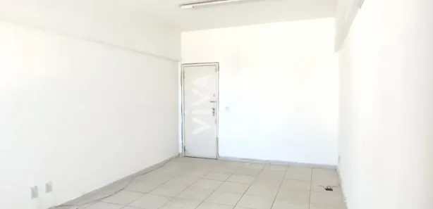 Conjunto Comercial / Sala para alugar, 31m² no Vila Santa Cecília, Volta Redonda
