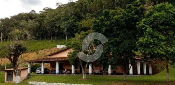 Fazenda / Sítio / Chácara com 3 Quartos à venda, 80550m² no Vale das Pedrinhas, Guapimirim