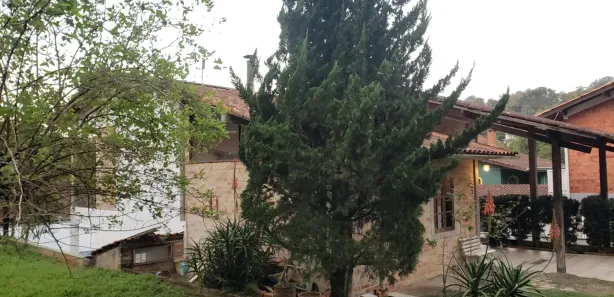 Casa de Condomínio com 3 Quartos para alugar, 100m² no Perovê, Embu das Artes