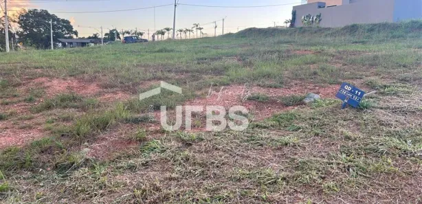 Terreno / Lote / Condomínio à venda, 257m² no Jardins Versalhes, Aparecida de Goiânia