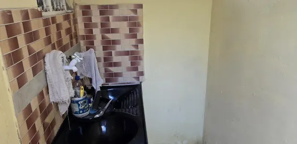 Kitnet com 1 Quarto para alugar, 40m² no Covanca, São Gonçalo