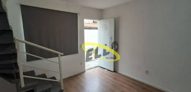 Casa de Condomínio com 2 Quartos para alugar, 60m² no Parque Monjolo, Cotia