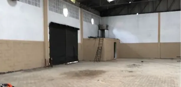 Galpão / Depósito / Armazém para alugar, 2400m² no Jardim Três Marias, Taboão da Serra