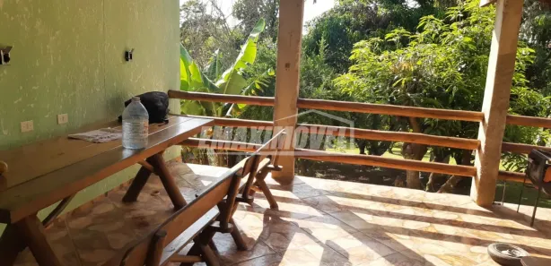 Fazenda / Sítio / Chácara com 2 Quartos à venda, 2600m² no Jundiaquara, Araçoiaba da Serra