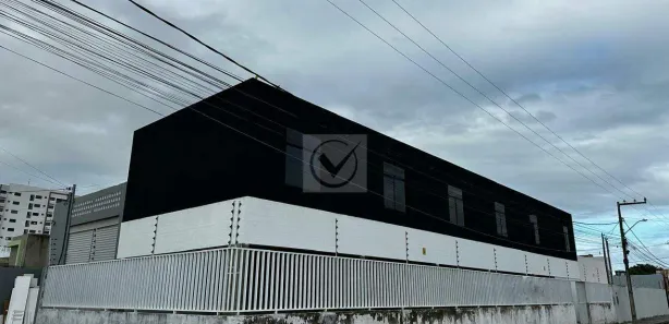 Sobrado com 3 Quartos à venda, 338m² no Aruana, Aracaju